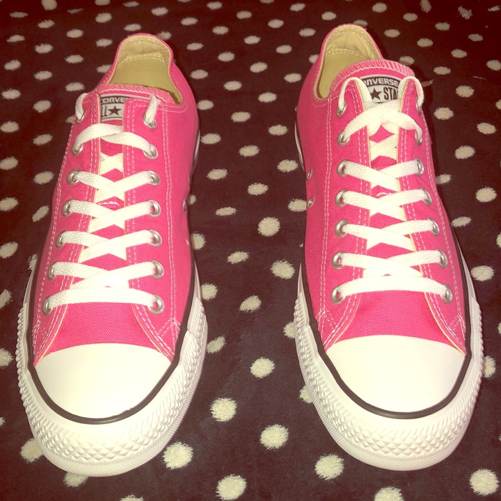 🆕Hot Pink Chuck Taylor’s 🔥🔥🔥🔥🔥